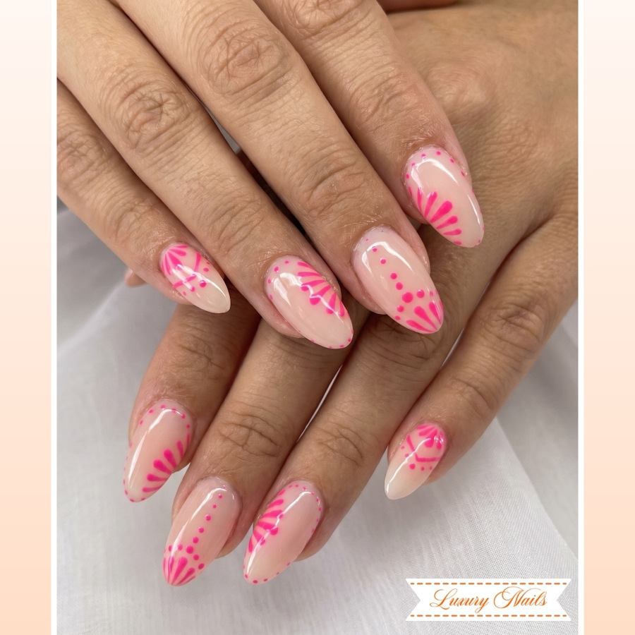 Luxury Nails